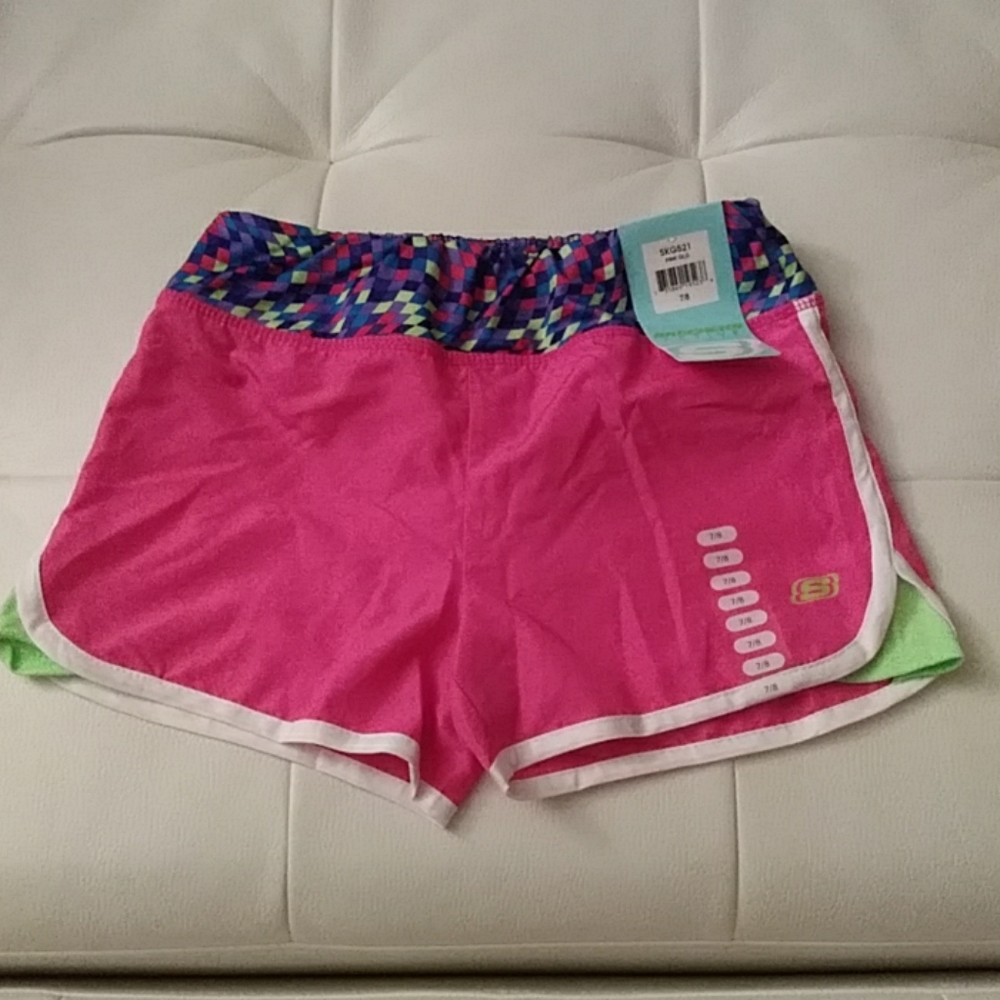 New sketcher active shorts